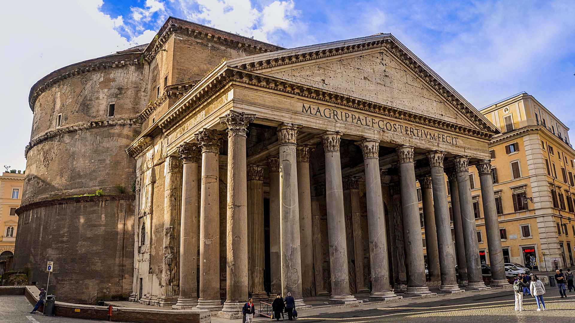 Panteon je hram sagrađen oko 126. godine naše ere