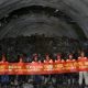 Na autoputu Bar- Boljare probijena dva tunela. Kinezi slave. (Video)