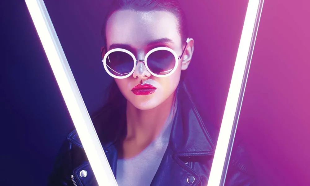 Ultraljubicasta boja godine 2018 Pantone Ultra Violet