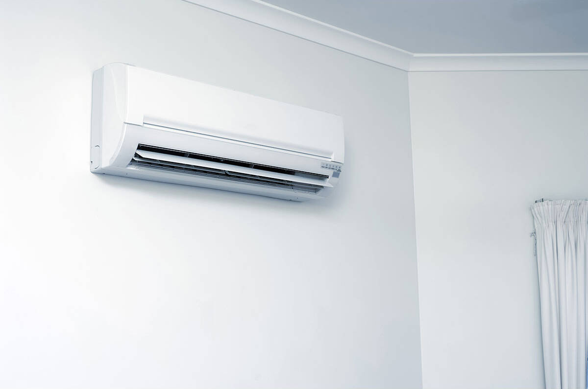 Klima uređaj na zidu grejanje i hlađenje klimatizacija prostora