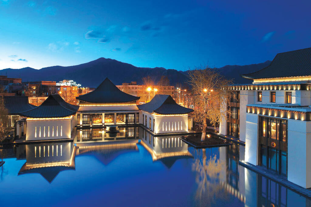 Bazeni The St Regis Lhasa Resort in Lhasa