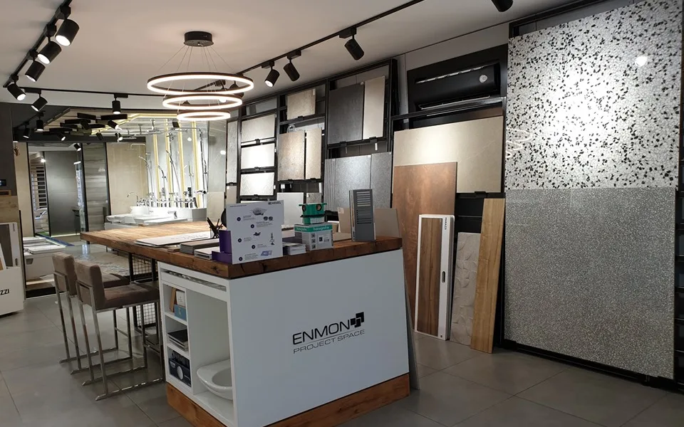 SHOWROOM - ENMON Project Space