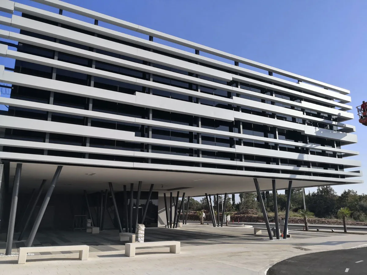 Larson fasadni paneli - Aerodrom Dubrovnik, VIP terminal, Hrvatska