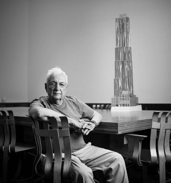 Frank Owen Gehry (rođen 28. februara 1929. u Torontu, Kanada)