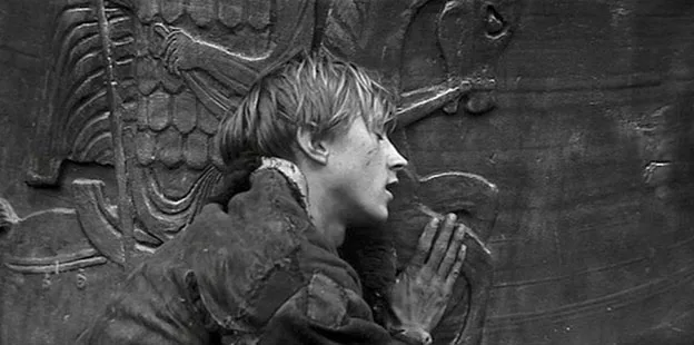 (2) Scena iz filma „Andrej Rubljov“ Andreja Tarkovskog, 1966