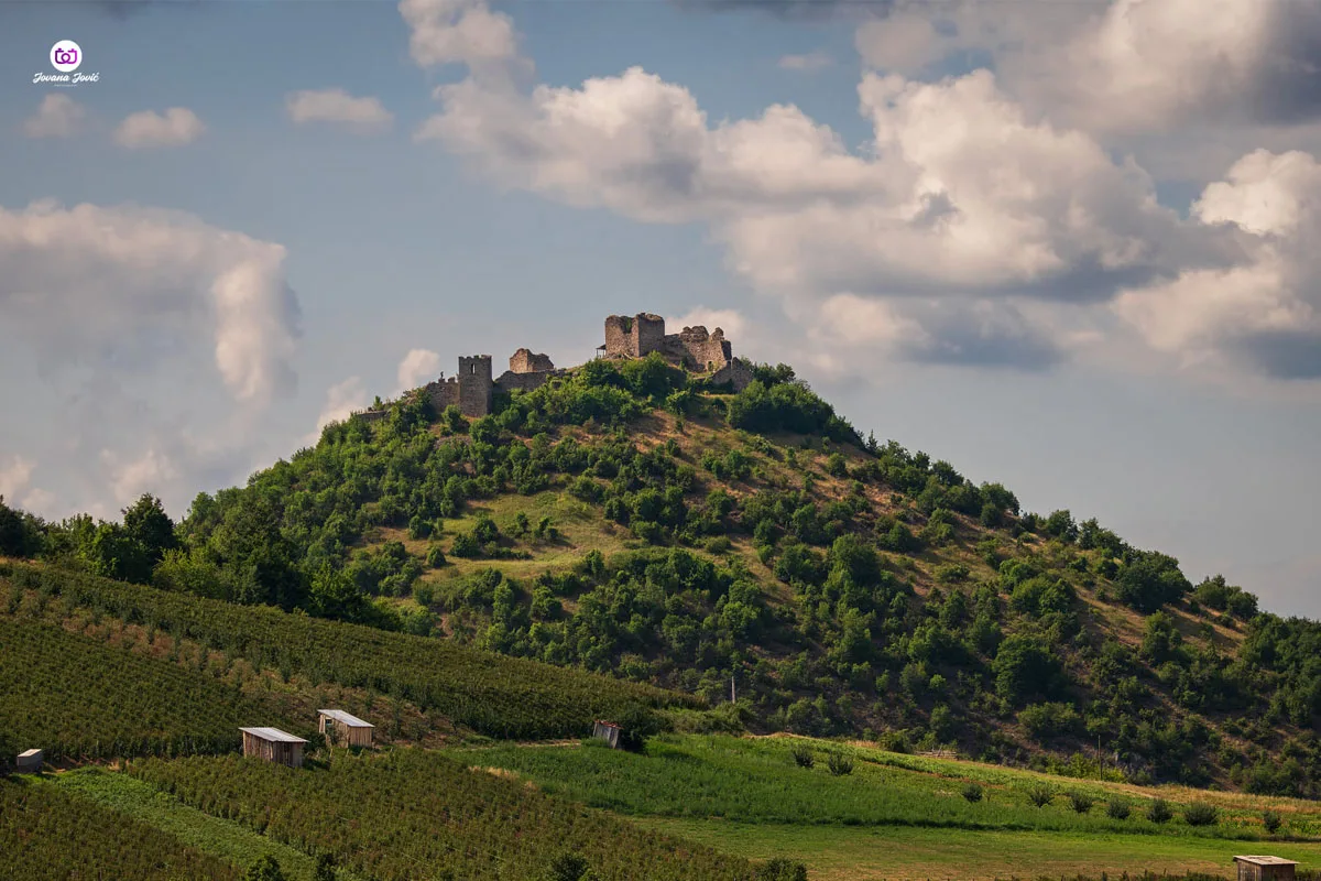 Tvrđava Koznik planina Kopaonik