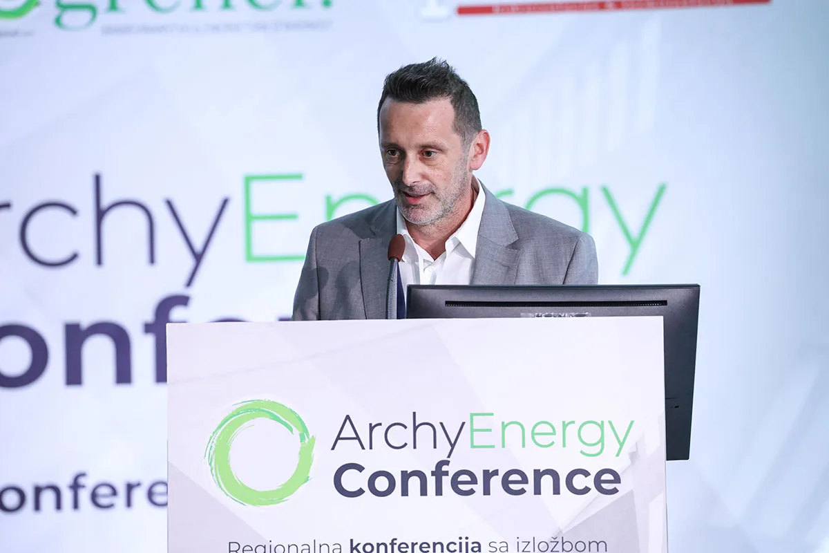 Predrag Rađen, urednik i osnivač časopisa "grenef", "Podovi", "Prozori+Vrata" i organizator ArchyEnergy konferencije