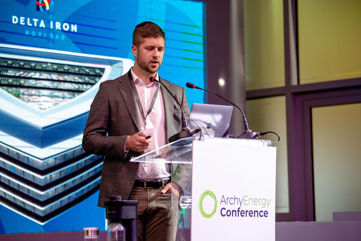 Goran Filipović, prezentacija Delta Iron na stručnoj konferenciji i sajmu ArchyEnergy 2025 / foto: ArchyEnergy