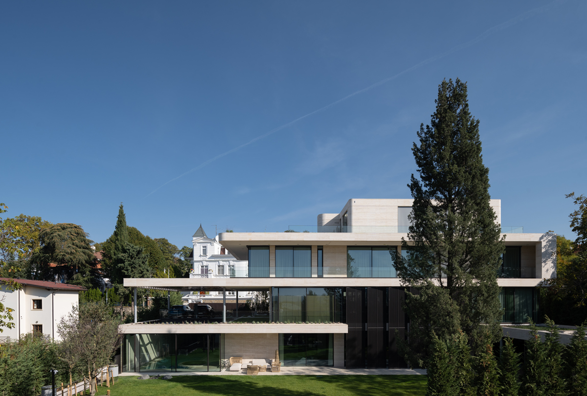 Studio MAPA Architects - Vila TLS Beograd / foto: Ilya Ivanov