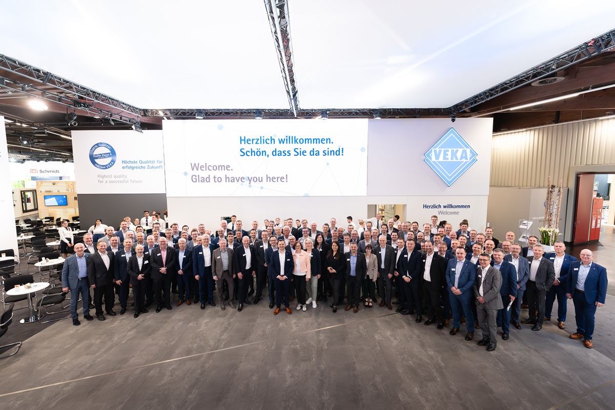 Zaposleni u kompaniji VEKA / foto: VEKA