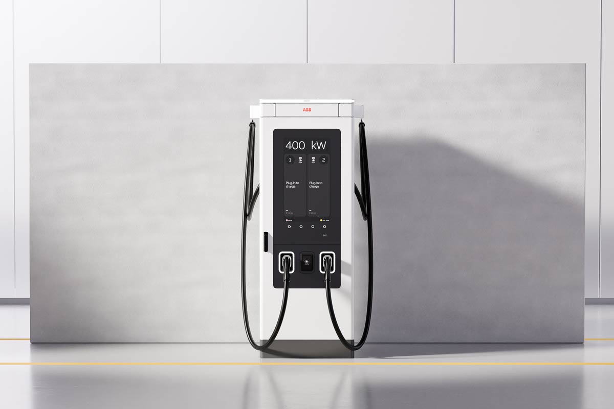 A400 punjač za električne automobile / foto: ABB