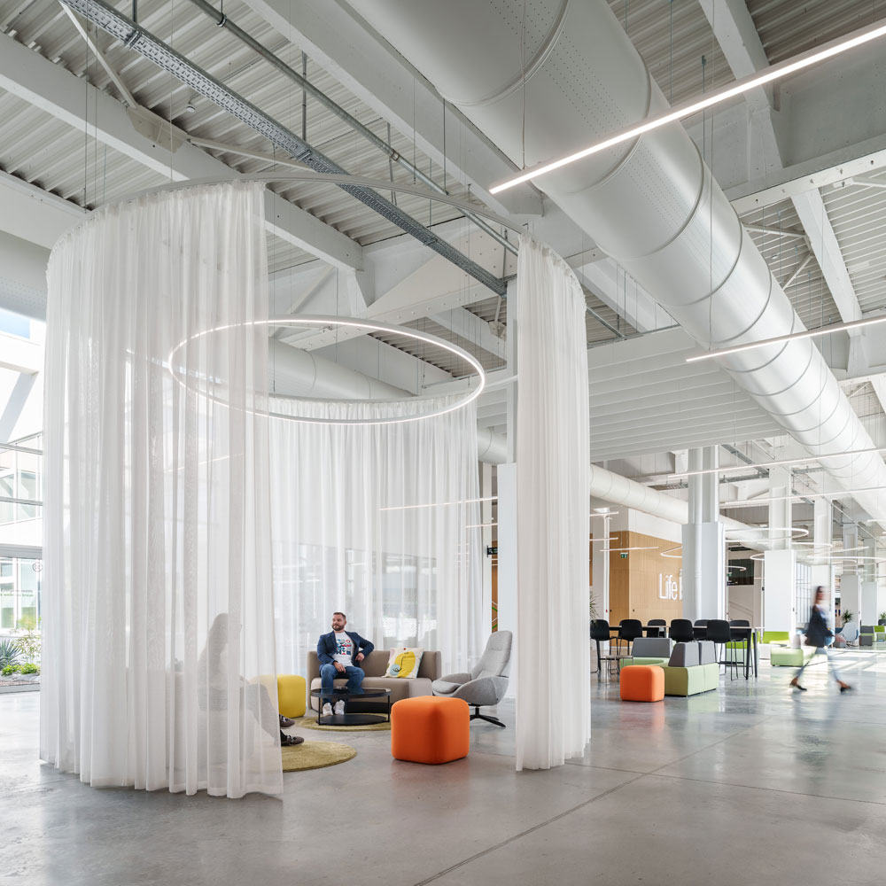 Schneider Electric InGrid, Novi Sad, enterijer / foto: Schneider Electric
