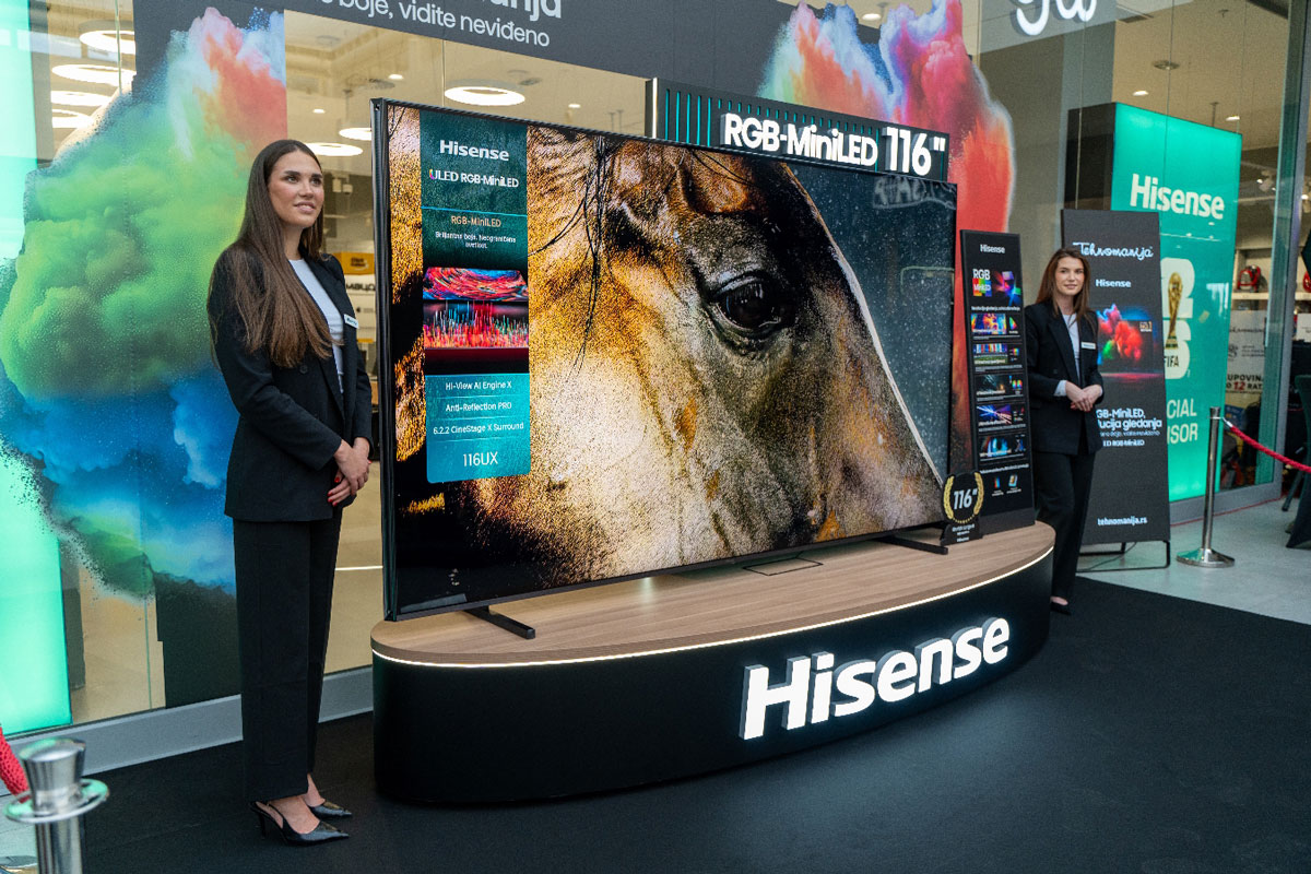 Premijera Hisense 116UXQ televizora / foto: Hisense