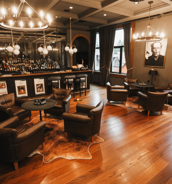 Mega Concept, enterijer prodajnog salona / foto: Mega Concept