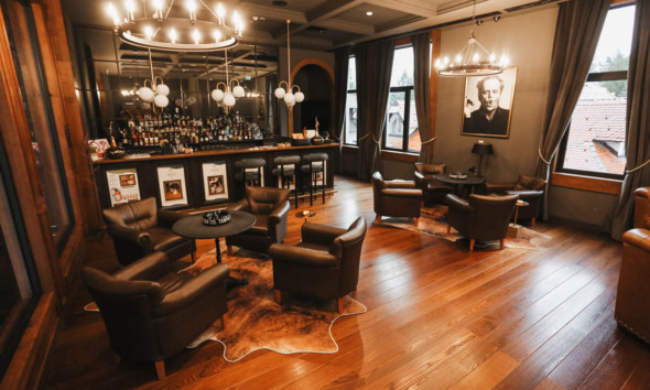 Mega Concept, enterijer prodajnog salona / foto: Mega Concept