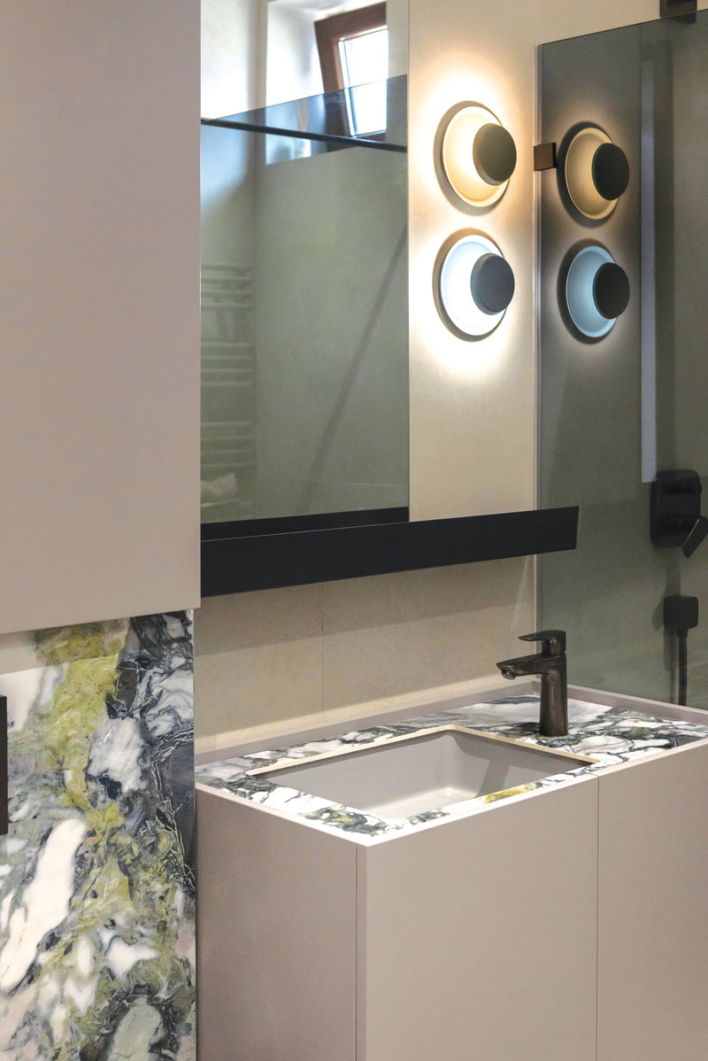 Projekat: Resedential REconstruction, enterijer kupatila / Ivona Petrov / ShowYourSpace