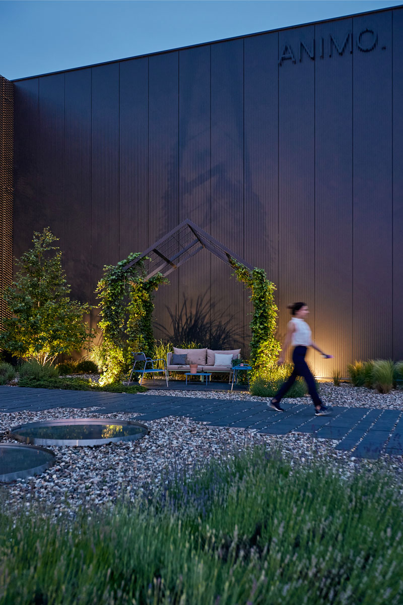 Eksterijer izložbenog prostora firme Animo u Valjevu / foto: Luka Šarac