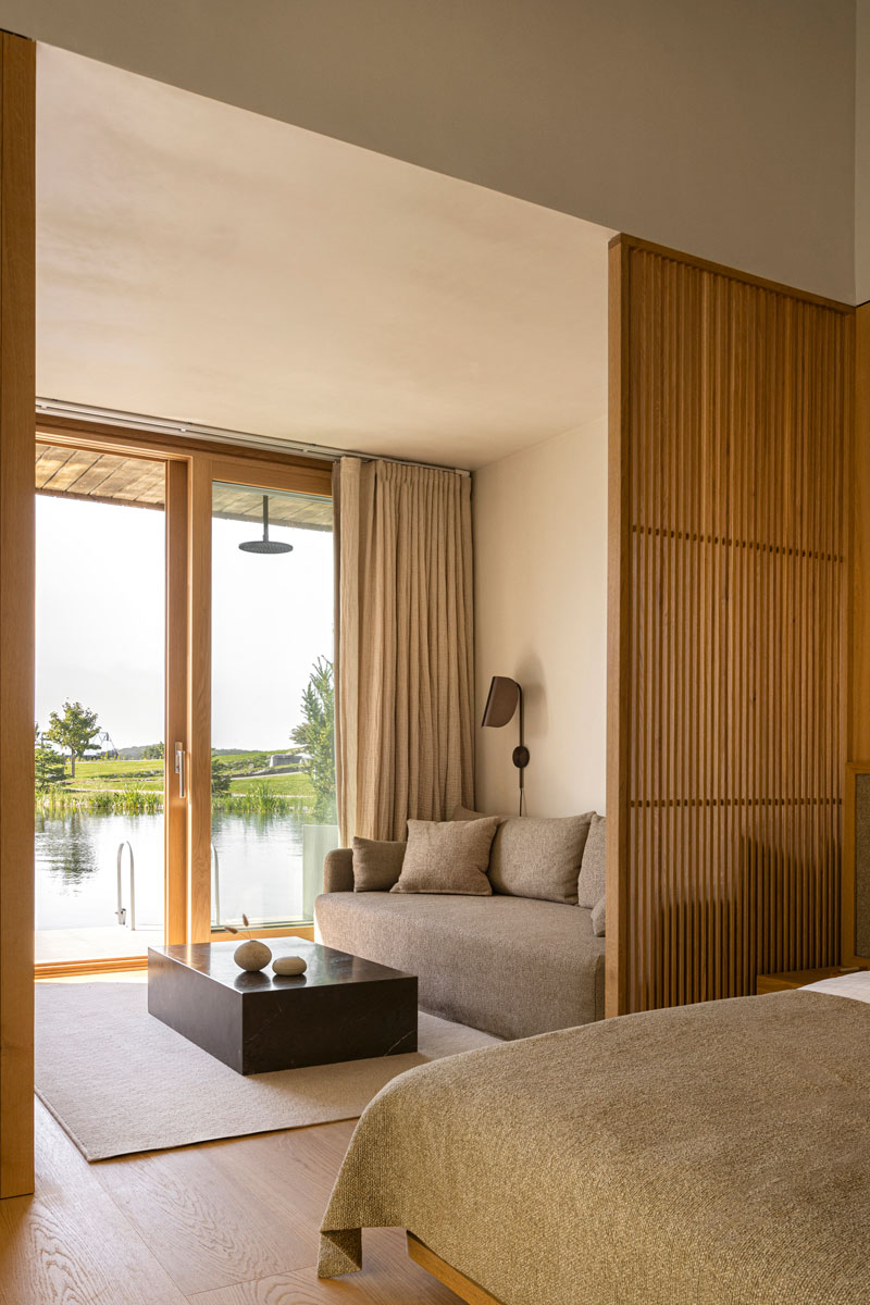 Enterijer spavaće sobe u Sjöparken, Norm Architects / foto: ©Jonas Bjerre-Poulsen/Norm Architects