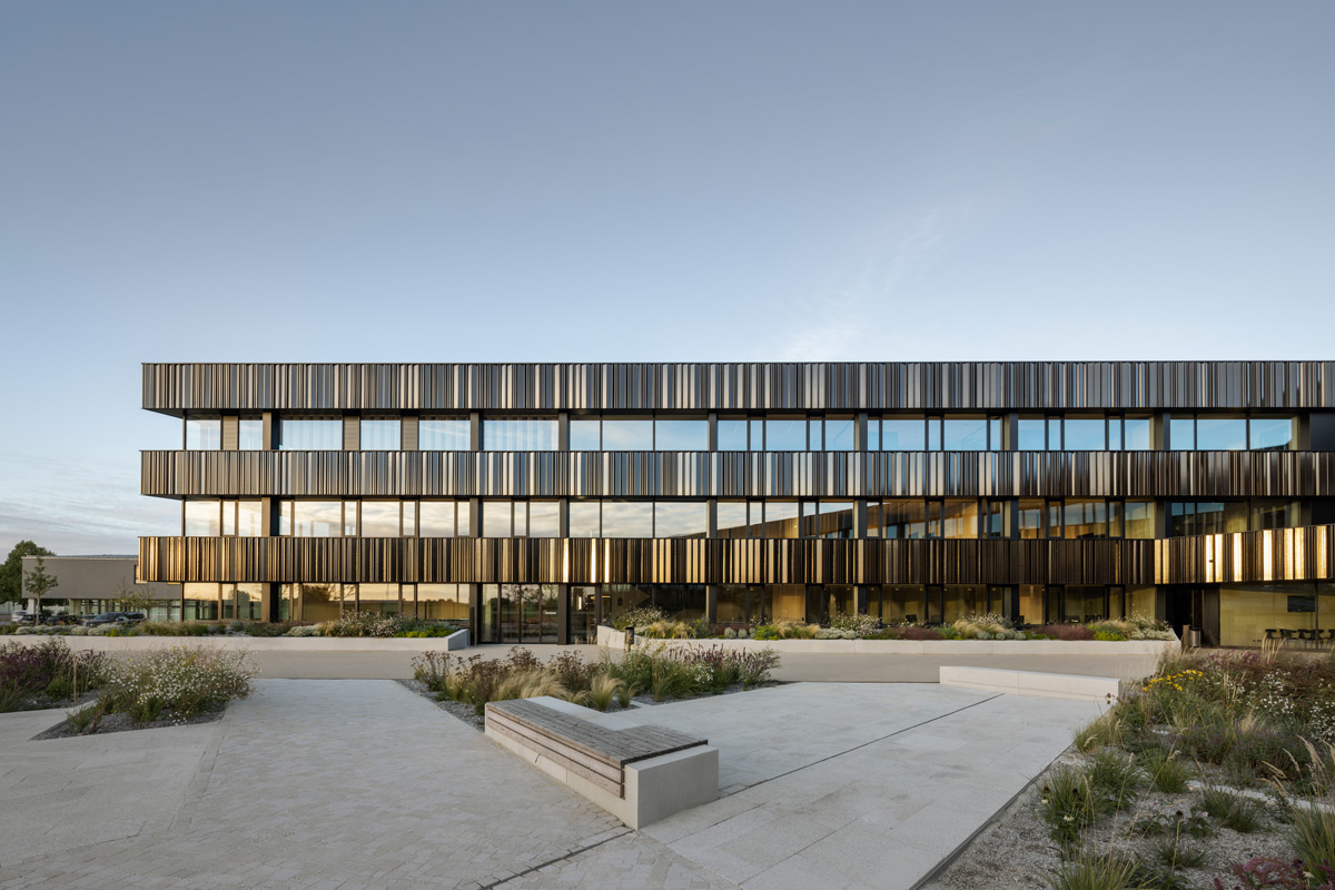 projekat: zgrada Okružne uprave Landshut / autor projekta: dasch zürn / foto: Henrik Schipper