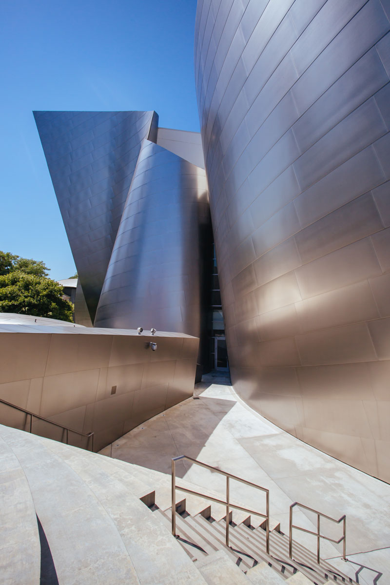 Walt Disney Concert Hall u Los Anđelesu / autor projekta: Frank Gehry