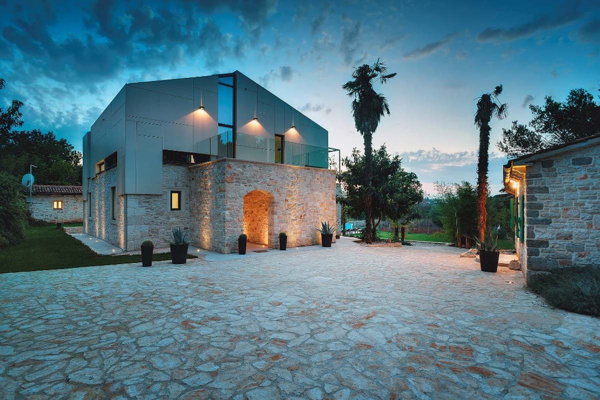 Villa Martinuzzi, Pula, ploče SWISSPEARL / foto: LAMEX d.o.o.