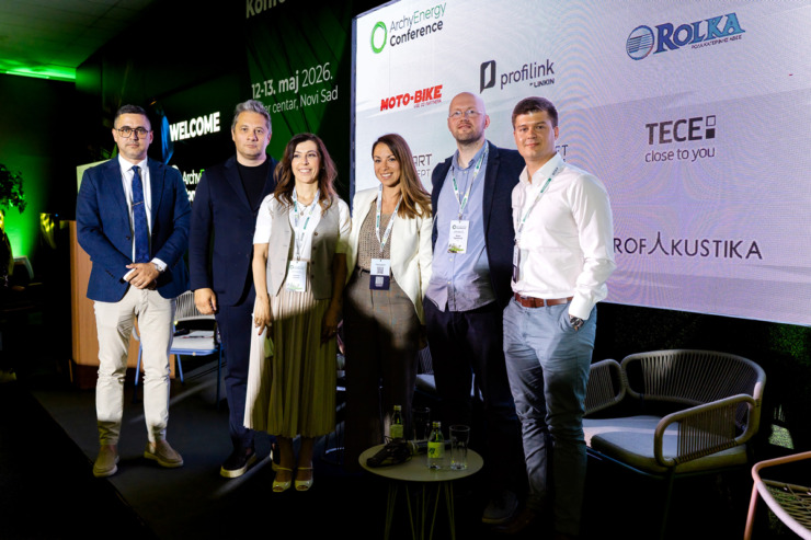 Panelisti panel diskusije „Less is Smor(e) – racionalnost prostora i kreativna disciplina“ na ArchyEnergy 2026